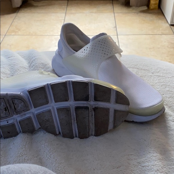 Shoes - Picture 2 of 3